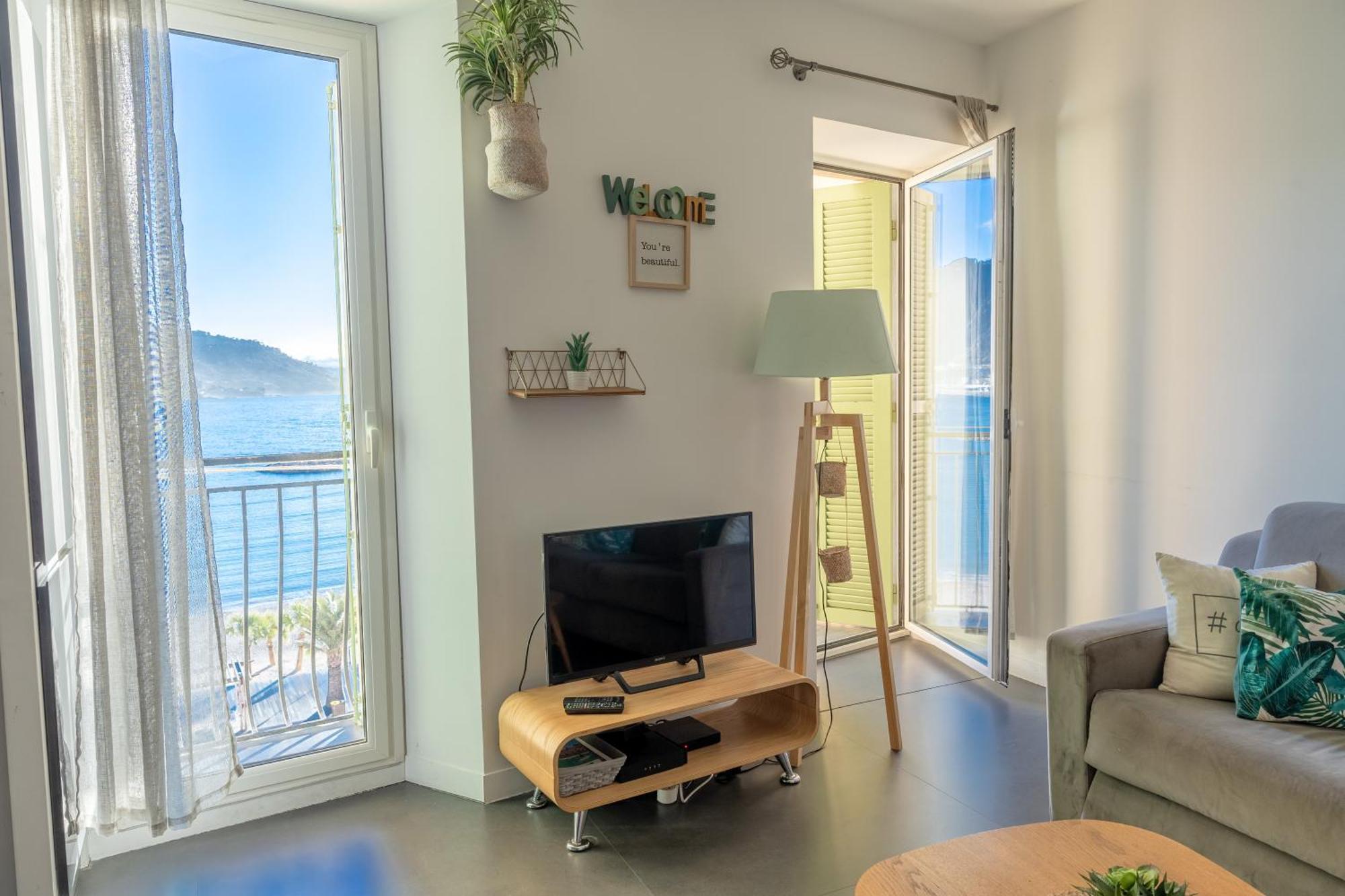 Les Sablettes Apartment Ментона Екстериор снимка